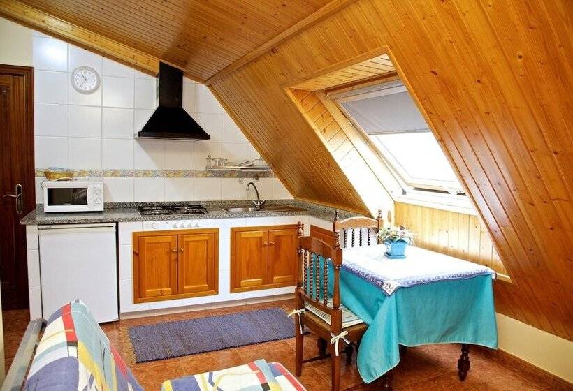 带1个卧室的带阳台的公寓, Vila Da Guarda