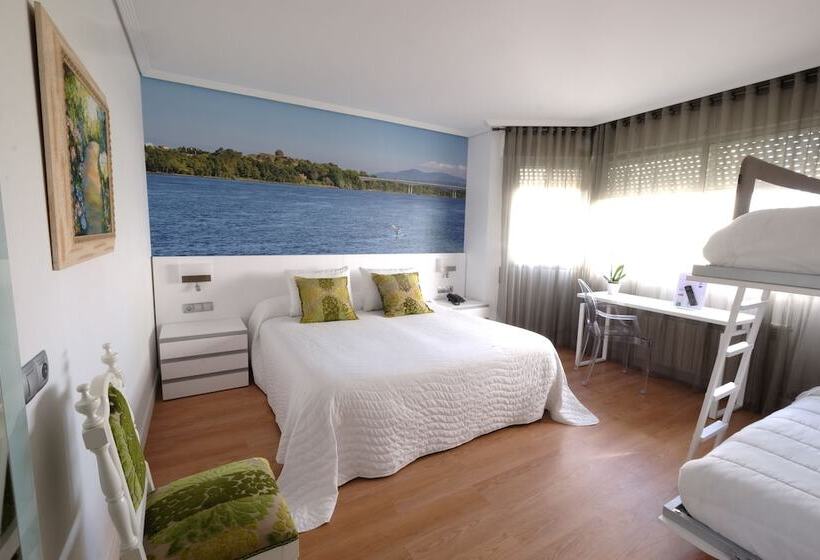 四人标准间, Vila Da Guarda