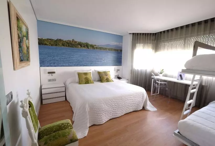 4 Bett Standardzimmer, Vila Da Guarda