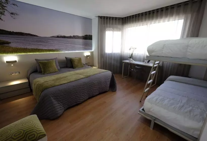 4 Bett Standardzimmer, Vila Da Guarda
