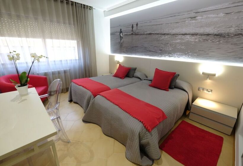 标准间, Vila Da Guarda