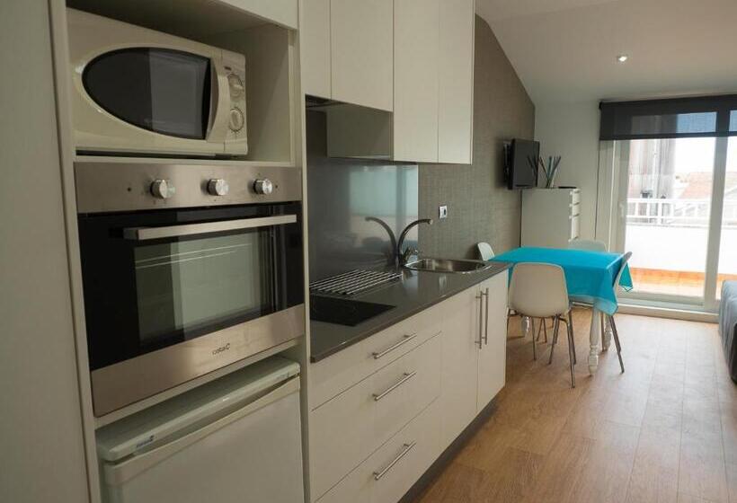 带1个卧室的带阳台的公寓, Vila Da Guarda