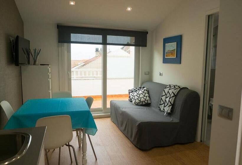 带1个卧室的带阳台的公寓, Vila Da Guarda