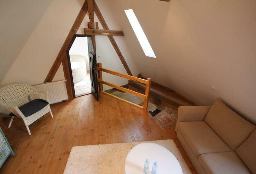 수피리어 룸, Zamek Reszel