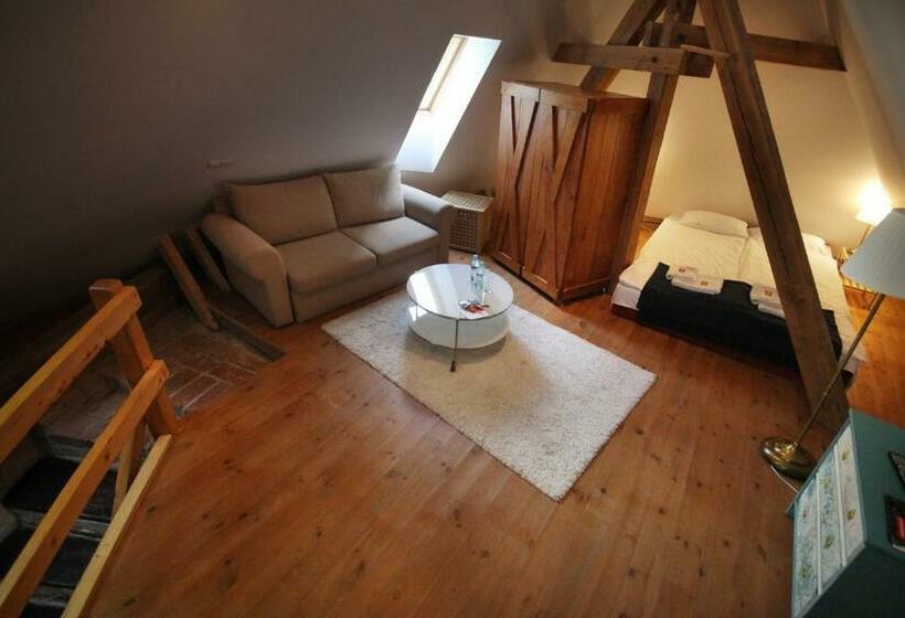 수피리어 룸, Zamek Reszel