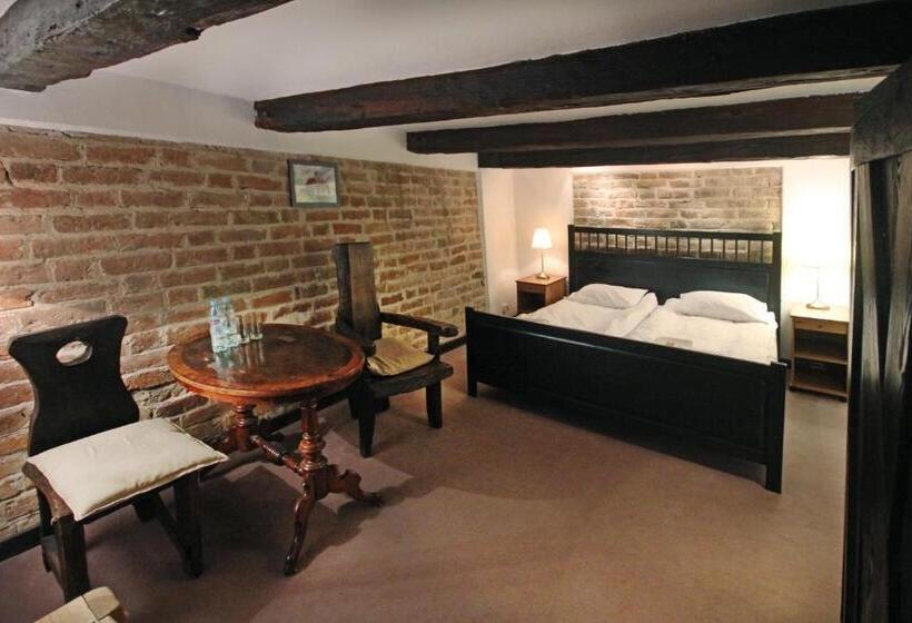 스탠다드 룸, Zamek Reszel