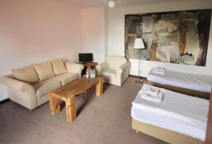 스탠다드 룸, Zamek Reszel