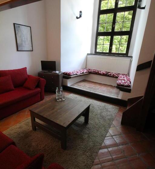 디럭스 트리플 룸, Zamek Reszel