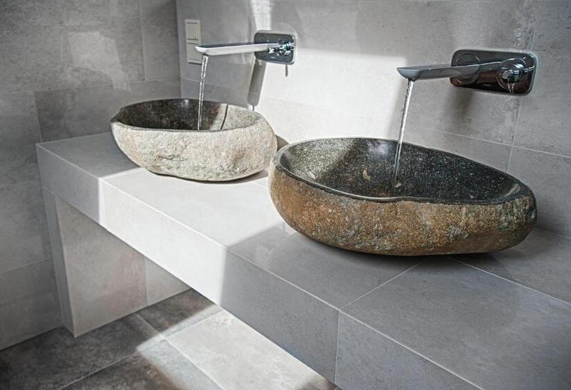 جناح دور أخير, żywiecki Medical Spa & Sport żywiec