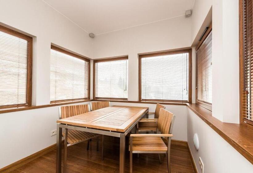 جناح دور أخير, żywiecki Medical Spa & Sport żywiec