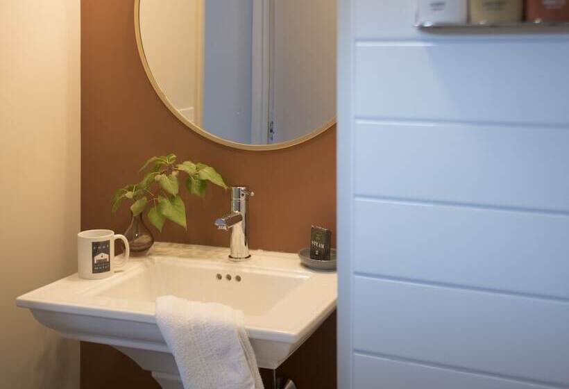 חדר סטנדרט מיטה זוגית, Rest   A Modern Motel