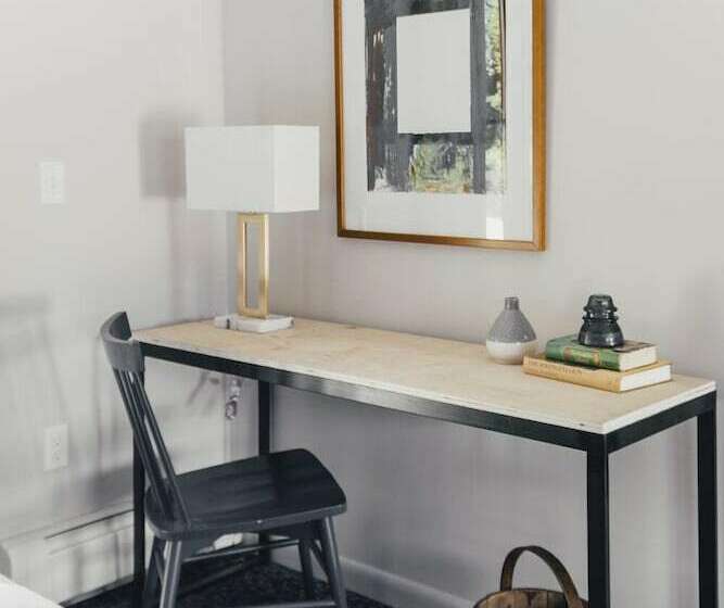 חדר דלוקס עם נוף להרים, Rest   A Modern Motel