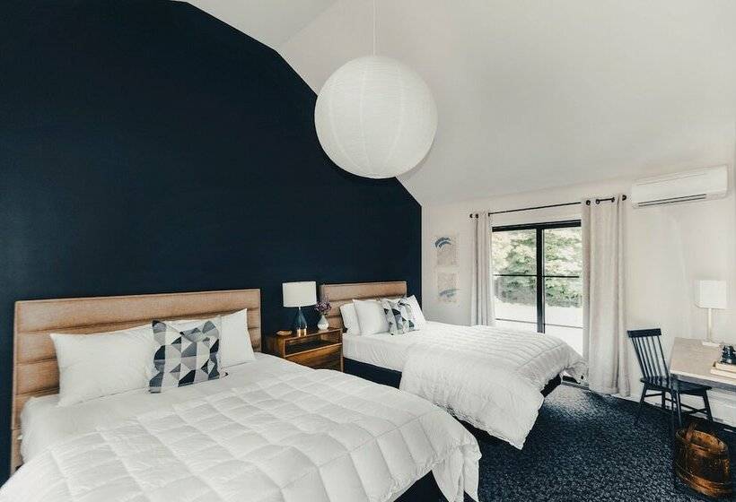 חדר דלוקס עם נוף להרים, Rest   A Modern Motel