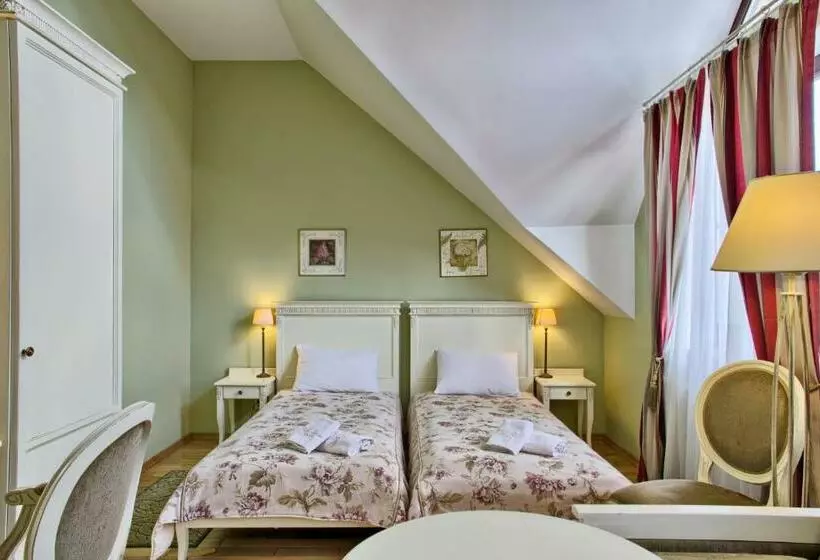 اتاق استاندارد, Villa Estera   Hotel & Restauracja