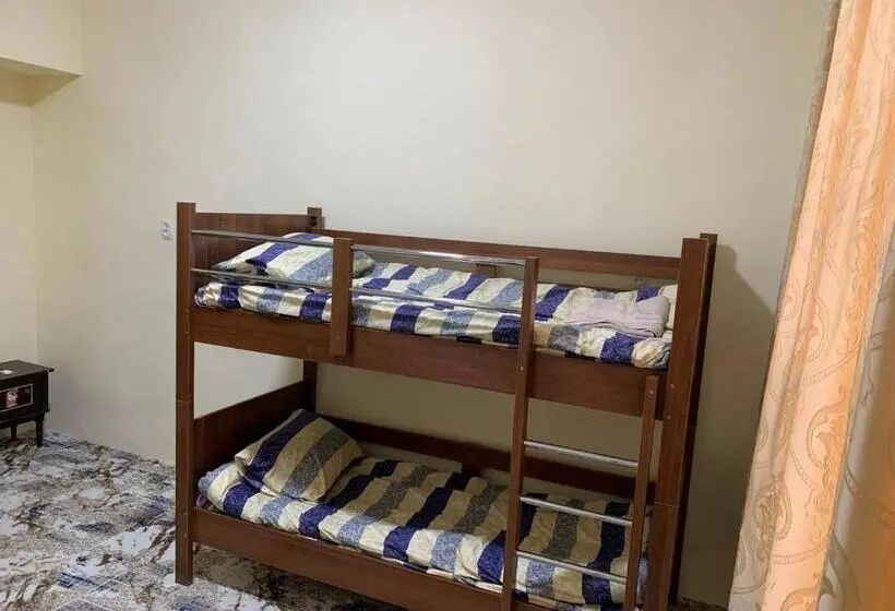 تختخواب در اتاق مشترک, Adora Hostel Paid Airport Pick Up And Drop Off Guide Services!