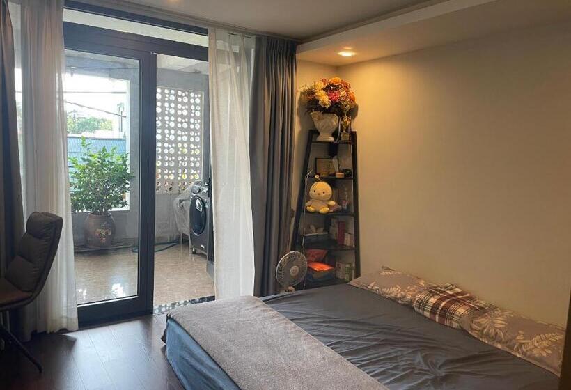 اتاق استاندارد با بالکن, Homestay Bối Bối