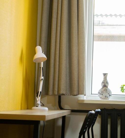 تختخواب در اتاق مشترک, People Hostel & Coworking