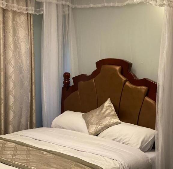 اتاق استاندارد, Serene Courts Hotel Kitende Uganda