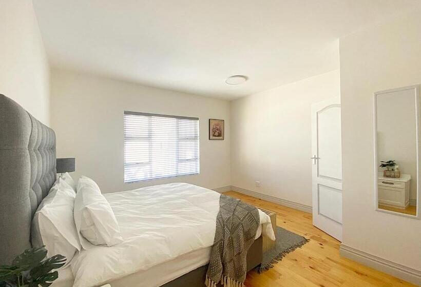 带大床的标准间, The Bucket List Guest House