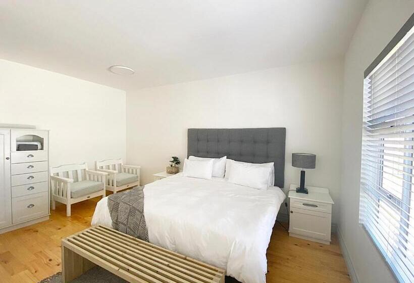 带大床的标准间, The Bucket List Guest House