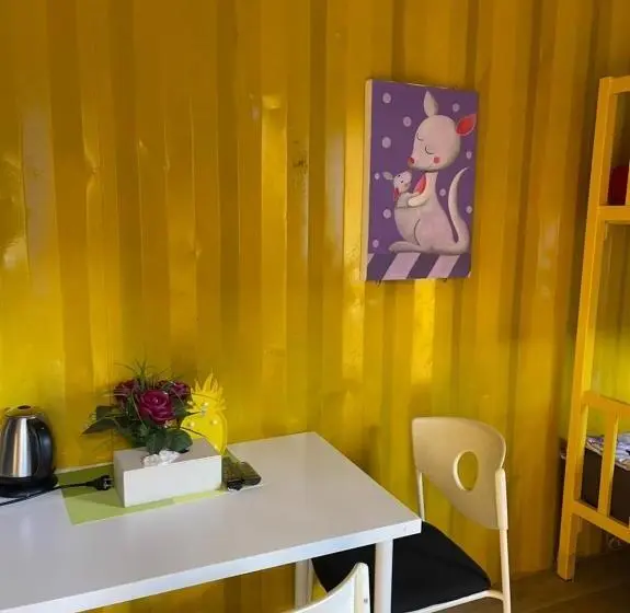 スタンダードトリプルルーム, แอนฟาร์มรีสอร์ทแอนด์คาเฟ่ลำปาง
