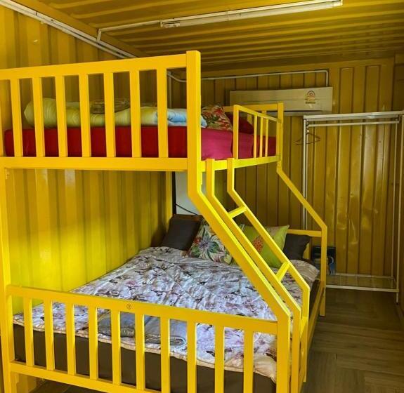 Номер Стандарт Трехместный, แอนฟาร์มรีสอร์ทแอนด์คาเฟ่ลำปาง