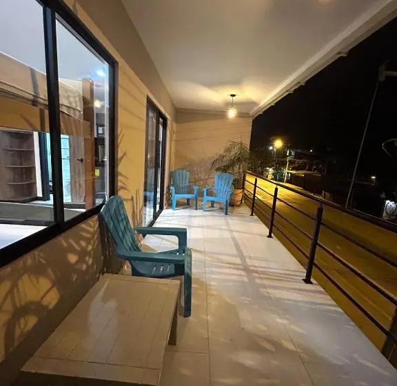 Juniorsviitti Parveke, Ocean Drive Lodge