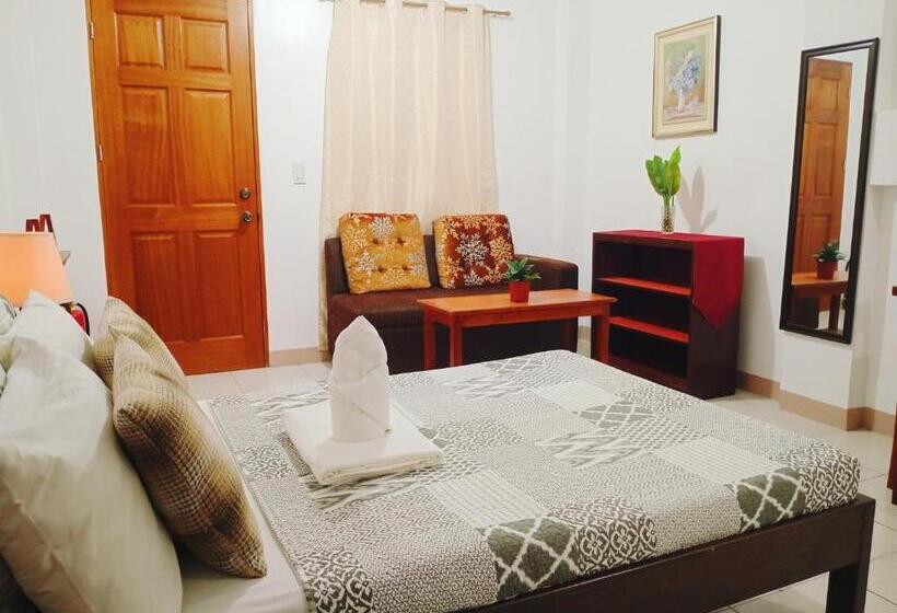 استودیوی استاندارد, Mariana Condotel