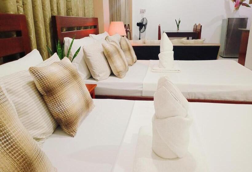 اتاق سوپریور چهار تخته, Mariana Condotel