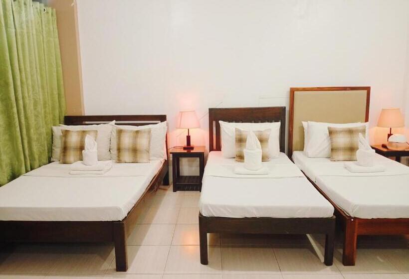 اتاق سوپریور چهار تخته, Mariana Condotel