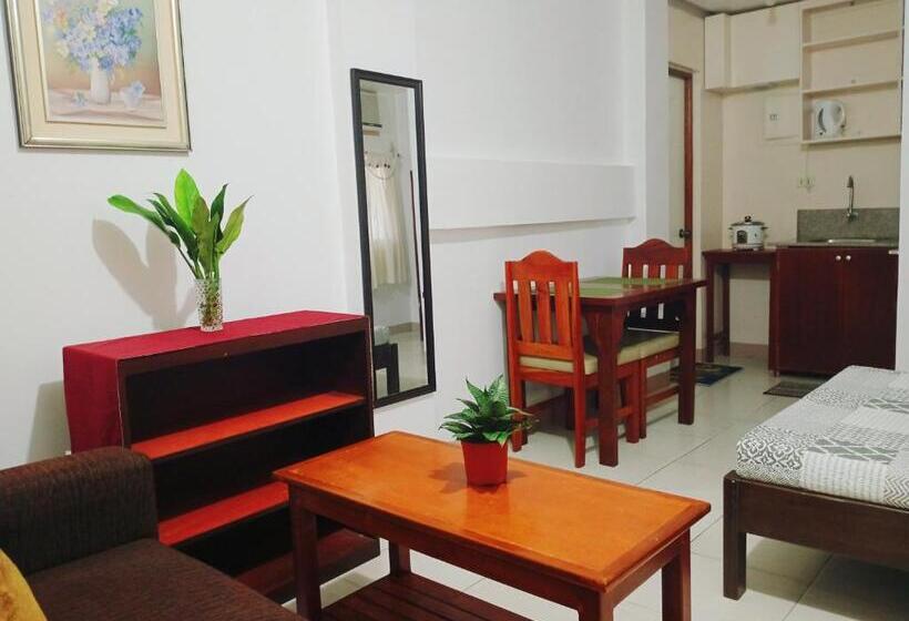 استودیوی استاندارد, Mariana Condotel