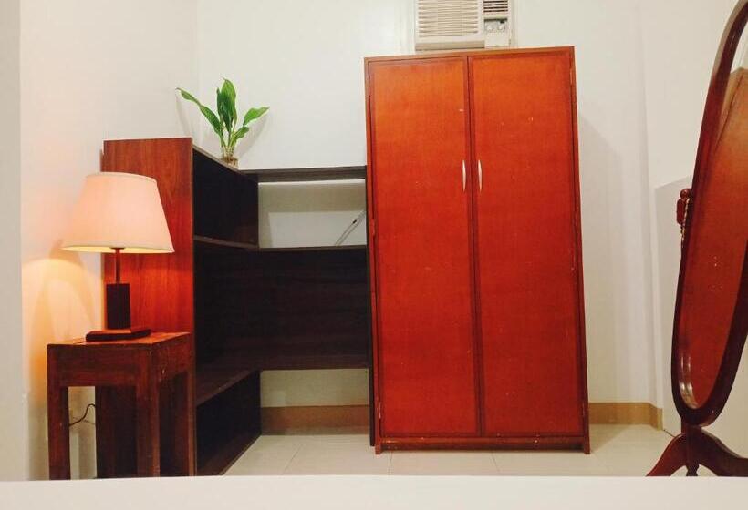 اتاق سوپریور چهار تخته, Mariana Condotel