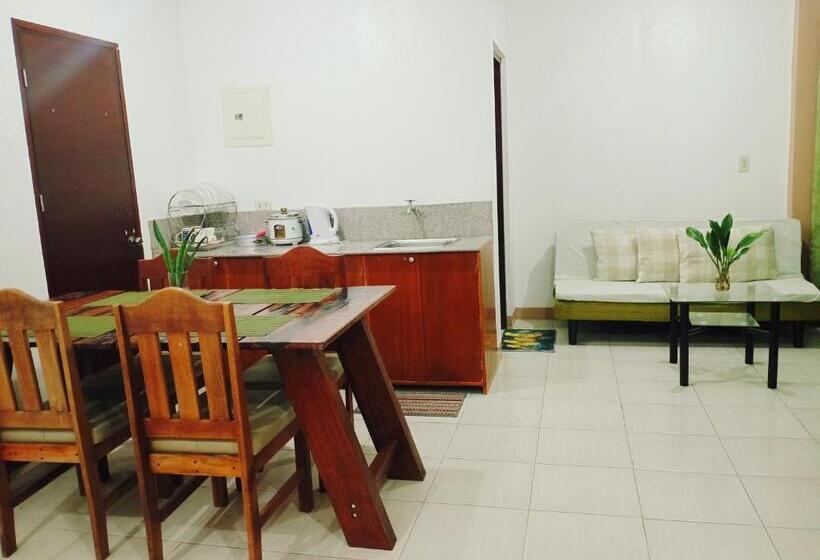 اتاق سوپریور چهار تخته, Mariana Condotel