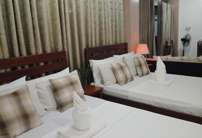 اتاق سوپریور چهار تخته, Mariana Condotel