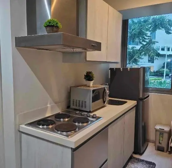 ファミリールーム, My Space At Azure Urban Resort Residences