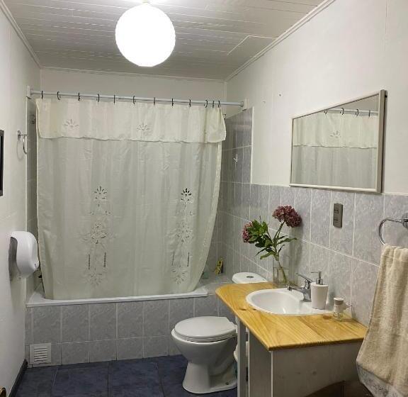Четырехместный Номер Стандарт Вид на Сад, Hostel Cala 816