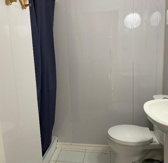 غرفة إقتصادية, Hostel Cala 816