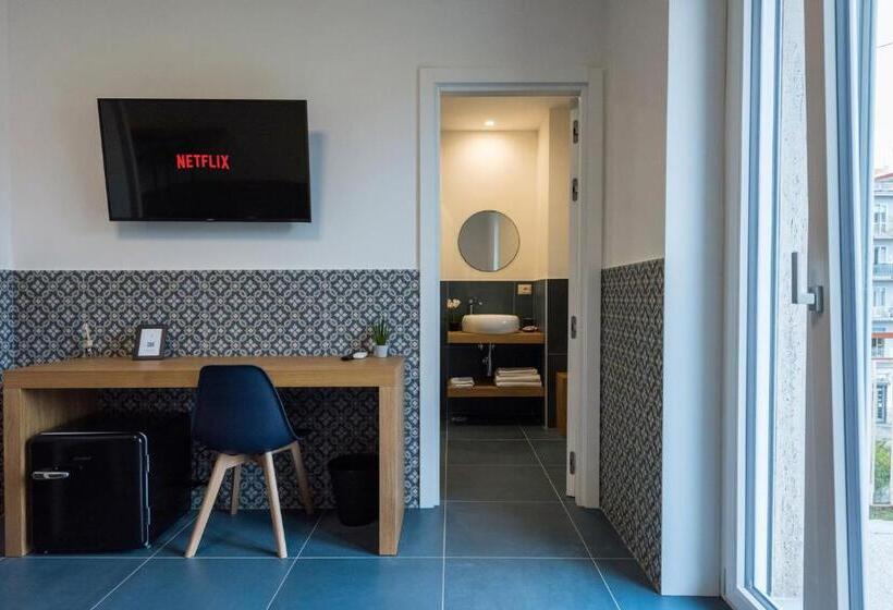 سوئیت با بالکن, Il Rubino Suites