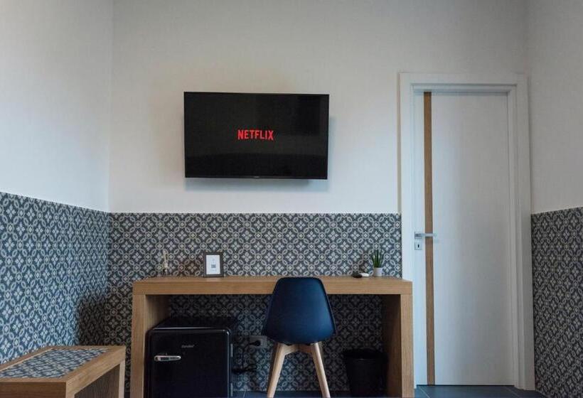 سوئیت با بالکن, Il Rubino Suites