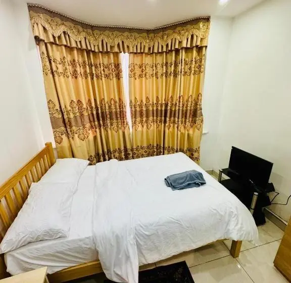 Standard-huone, The Great Falcon Accommodation
