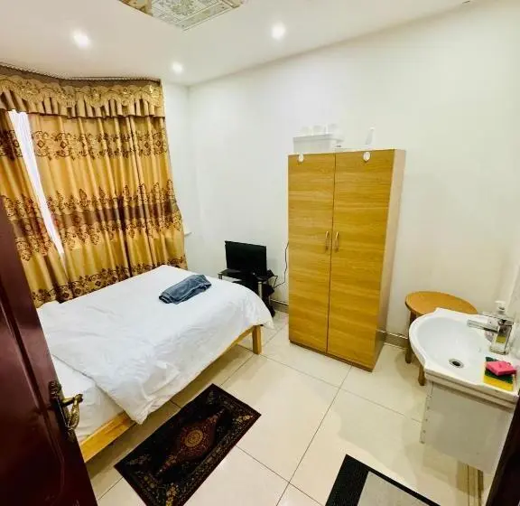 Standard-huone, The Great Falcon Accommodation