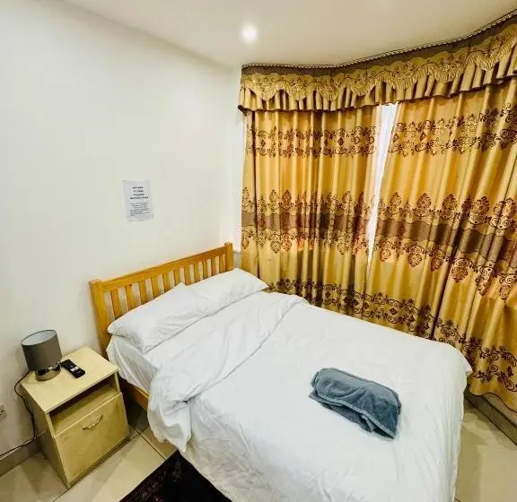 Standard-huone, The Great Falcon Accommodation