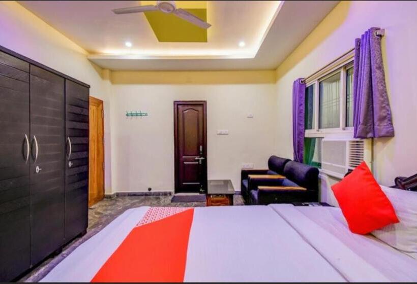 스탠다드 룸 킹사이즈 침대, Moon Light Premium Bhubaneswar