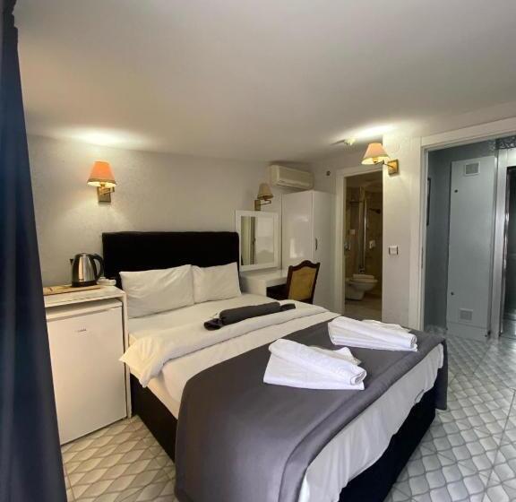 غرفة قياسية سرير كينج, Timex Suites