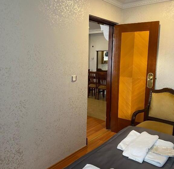 شقة غرفتين, Timex Suites