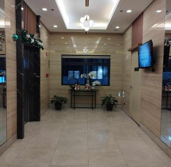 شقة غرفتين, Metro Home Staycation