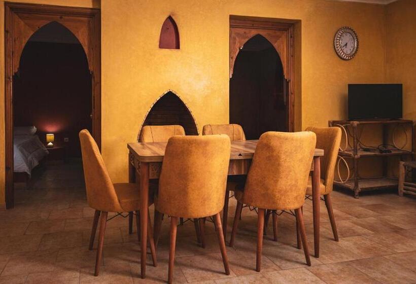 침실 1개 주택, The Mogador S Oasis