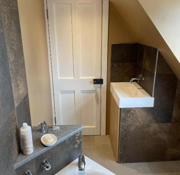 חדר סטנדרט, Braemorriston Lodge