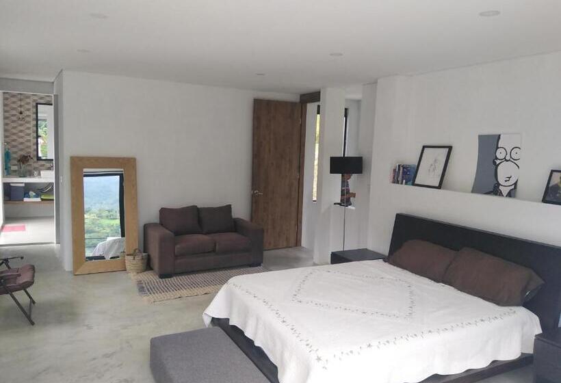 غرفة قياسية مطلة على الجبل, Habitación En Casa Rural Campestre