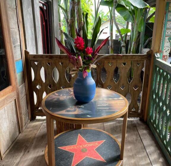 חדר סטנדרט עם מרפסת, Oemah Gebagan 78 Pertiwi Room